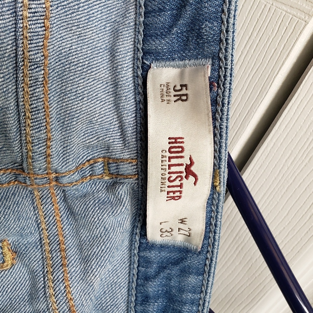 Hollister distressed Jeans